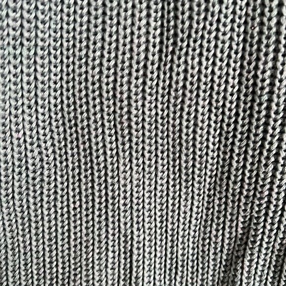 Open back sweater - Picture 4 of 4